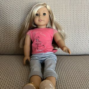 Isabelle Palmer American girl doll
